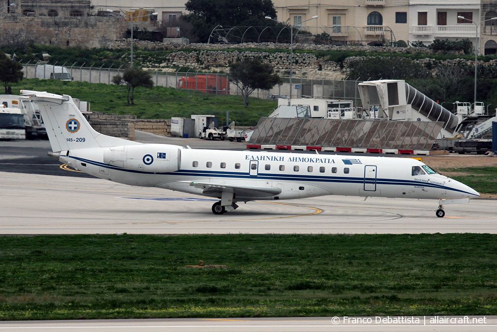 145-209 (145209) 1999 Embraer ERJ-135LR