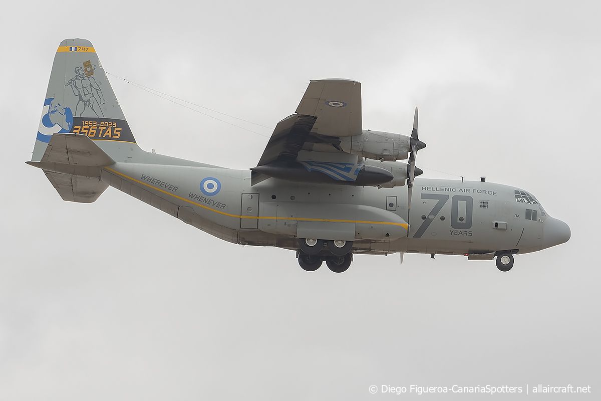 747 (382-4723) 1975 Lockheed C-130H Hercules