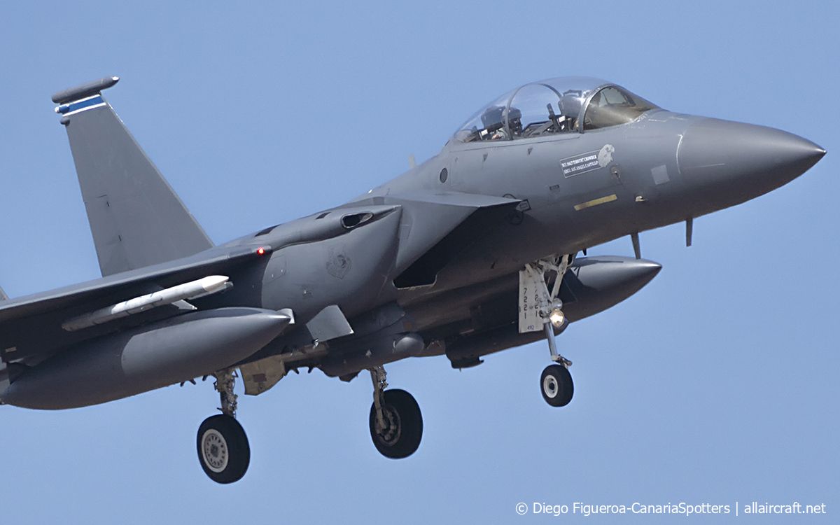 97-0221 (1359/E220) 1997 Boeing F-15E Strike Eagle