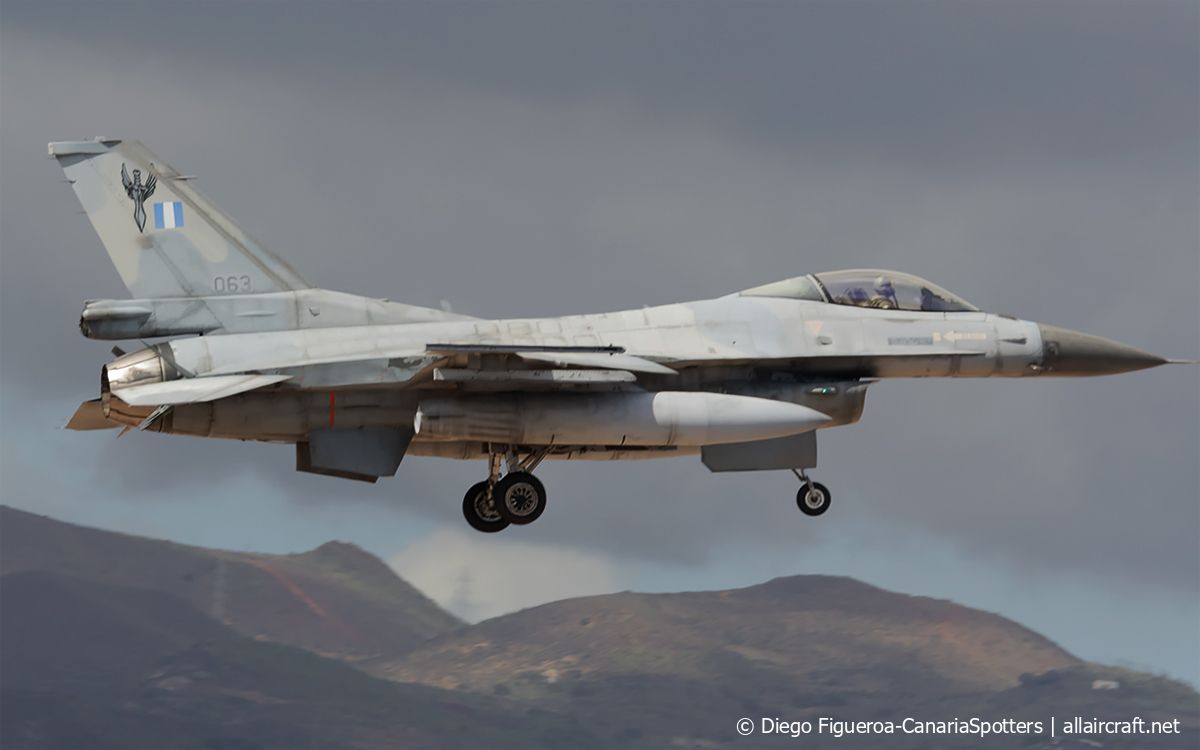063 (TC-19) 1993 General Dynamics F-16C Fighting Falcon