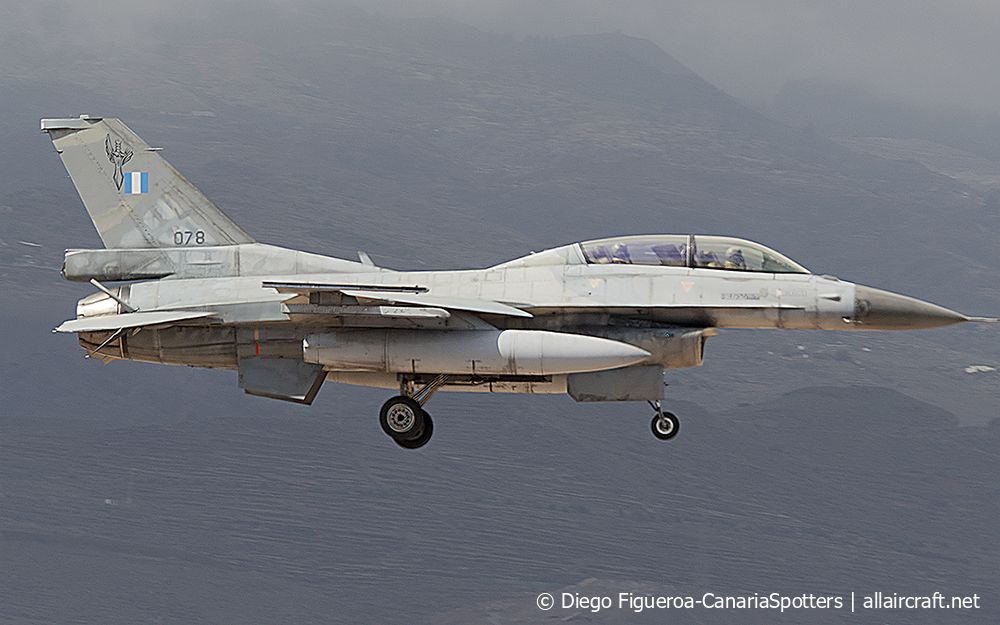 078 (TD-2) 1993 Lockheed Martin F-16D Fighting Falcon