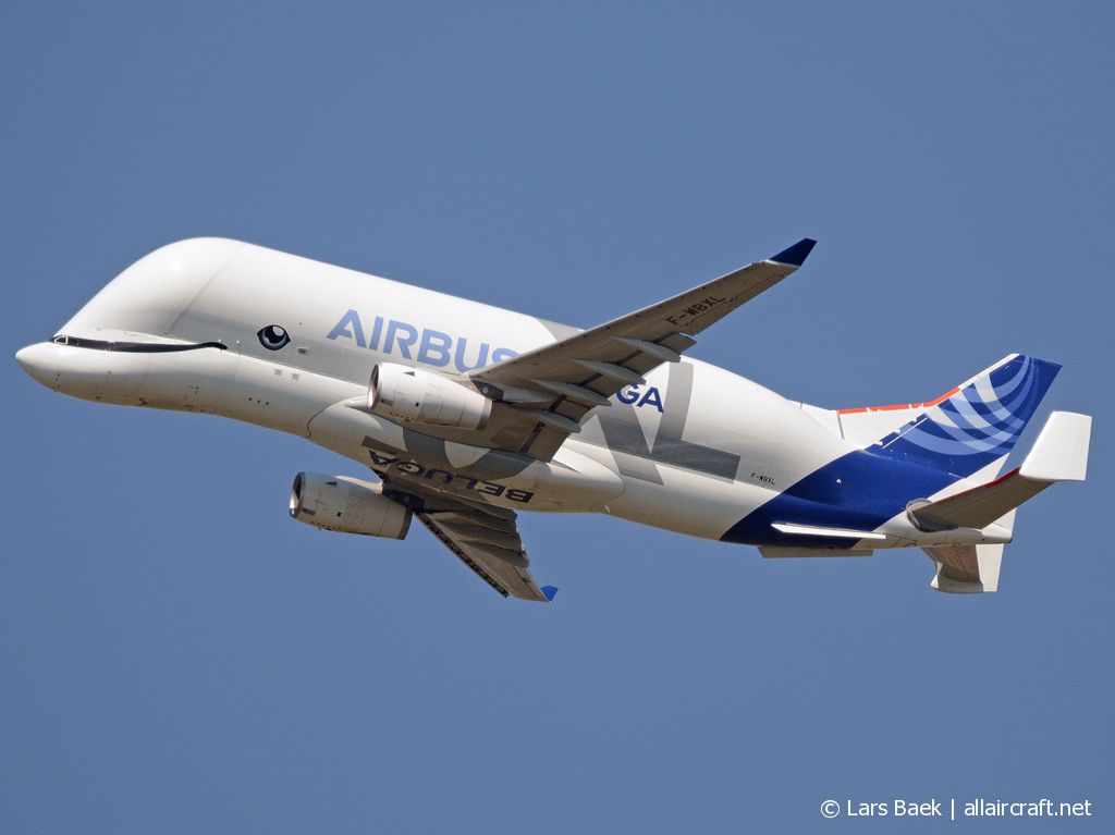 F-WBXL (1824) 2018 Airbus A330-743L Beluga XL