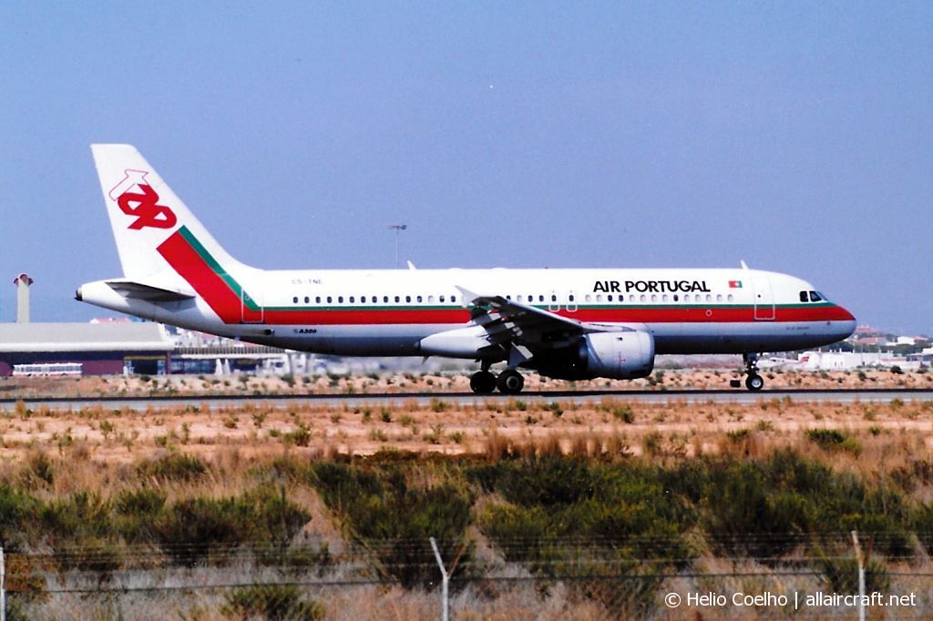 CS-TNE (395) 1992 Airbus A320-212