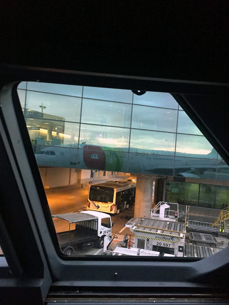 CS-TOC (079) 1995 Airbus A340-312