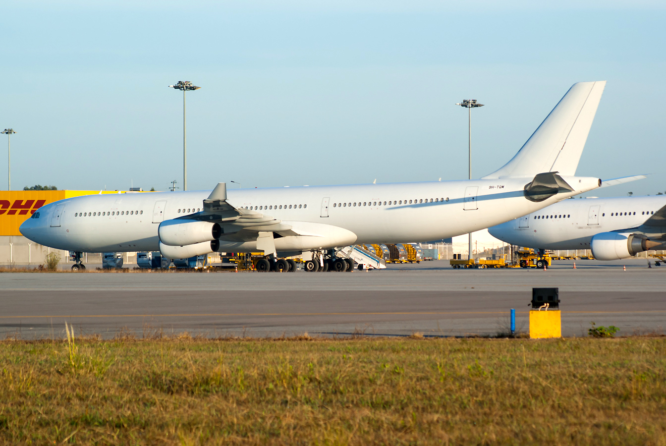 9H-TQM (117) 1995 Airbus A340-313