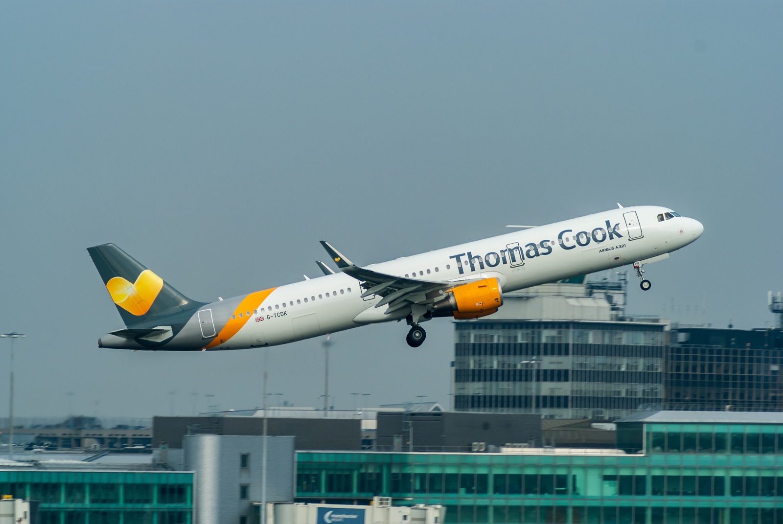 G-TCDK (6548) 2015 Airbus A321-211(WL)