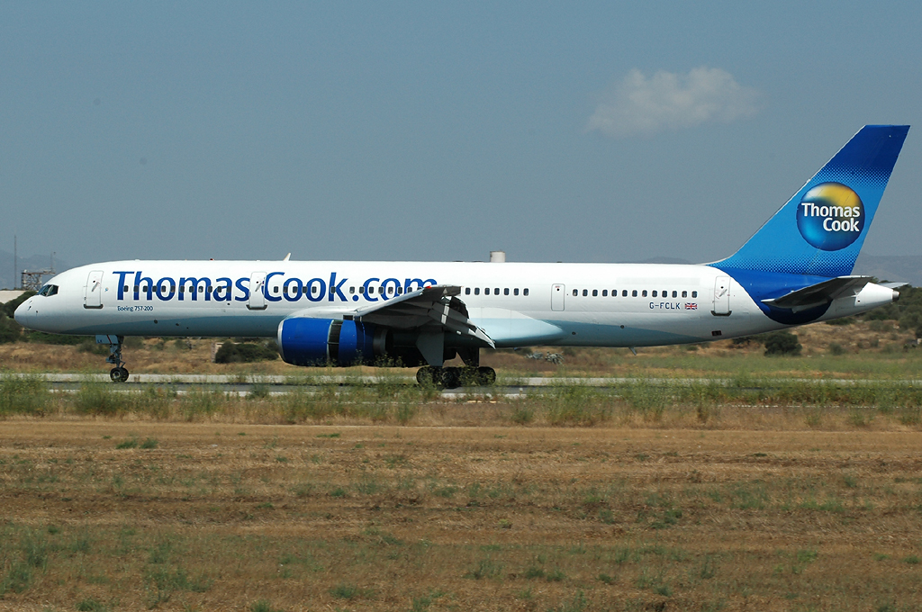 G-FCLK (26161) 1993 Boeing 757-2Y0