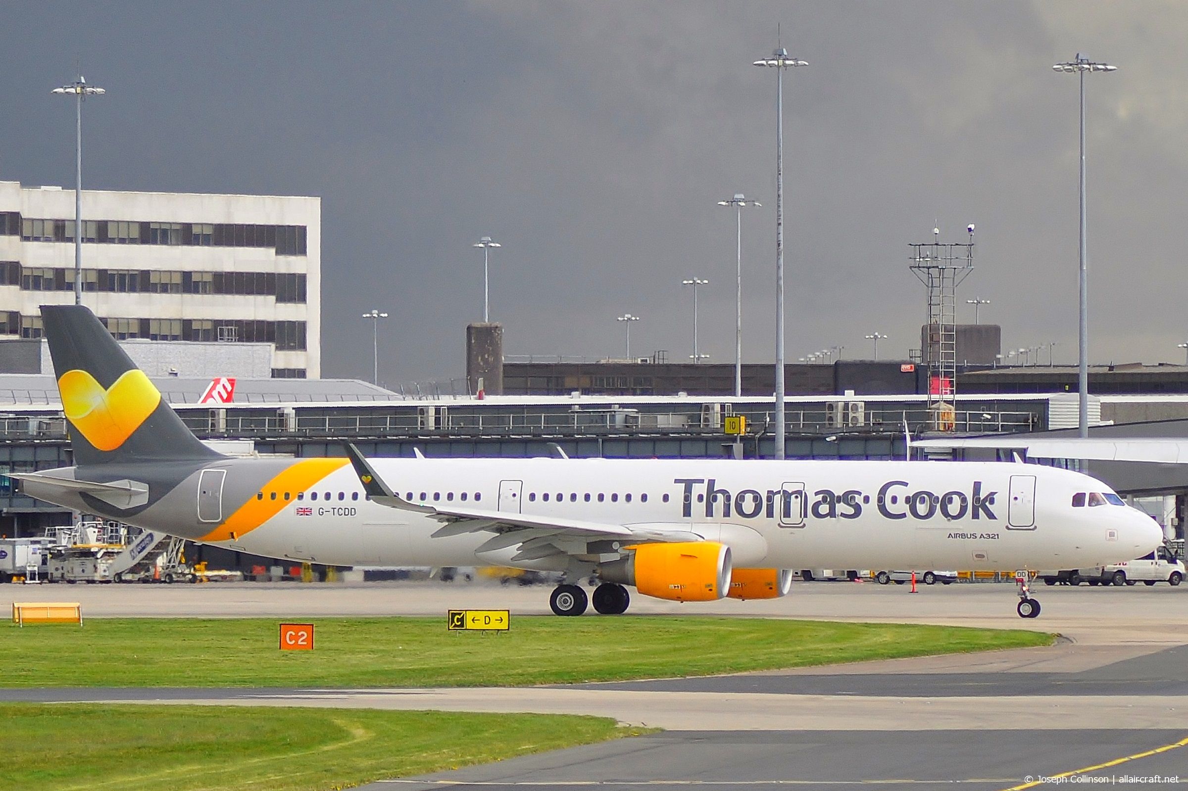 G-TCDD (6038) 2014 Airbus A321-211(WL)