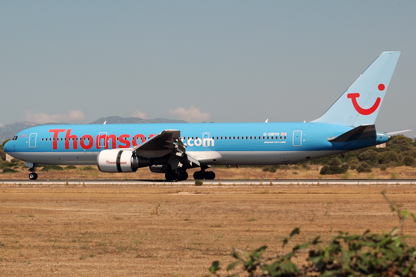 G-OBYH (28883) 1999 Boeing 767-304 ER