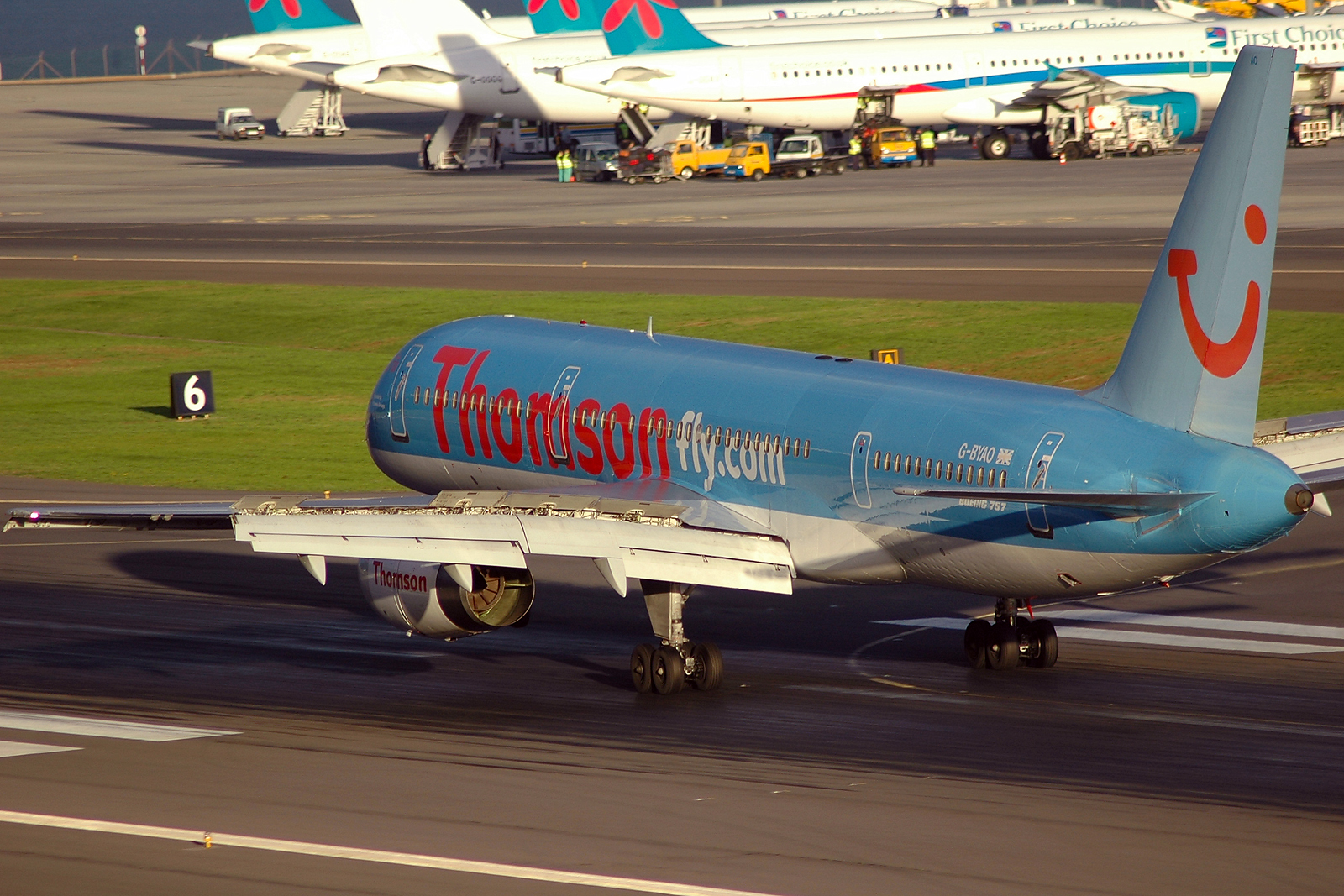 G-BYAO (cn 27235) Boeing 757-204