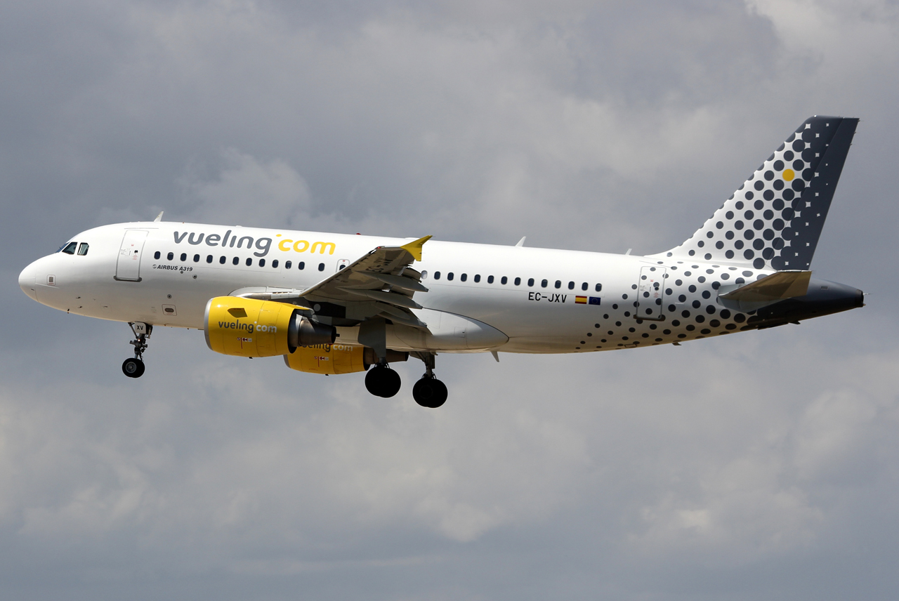EC-JXV, (cn 2897), Airbus A319-11
