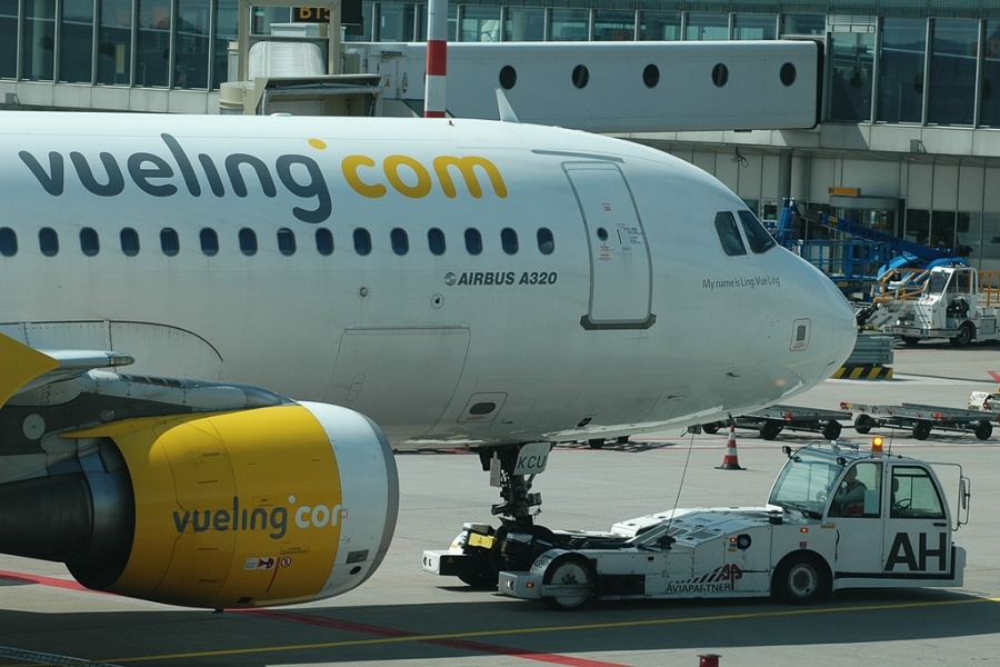 EC-KCU, (cn 3109),  Airbus A320-216