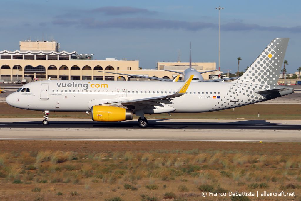 EC-LVS (5599) 2013 Airbus A320-232(WL)