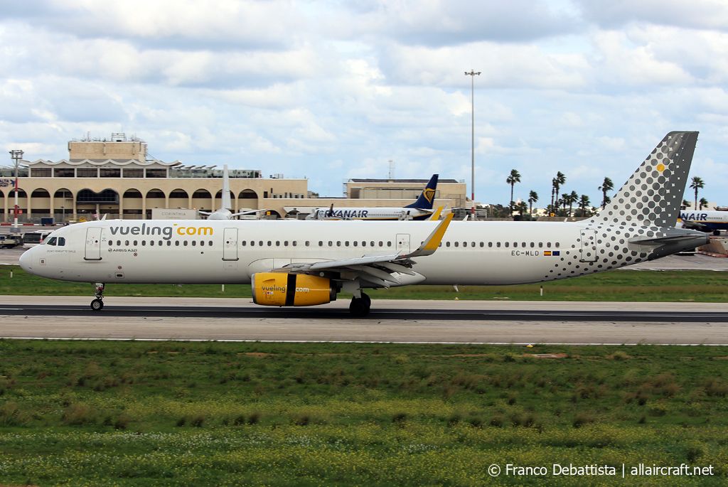 EC-MLD (7105) 2016 Airbus A321-231