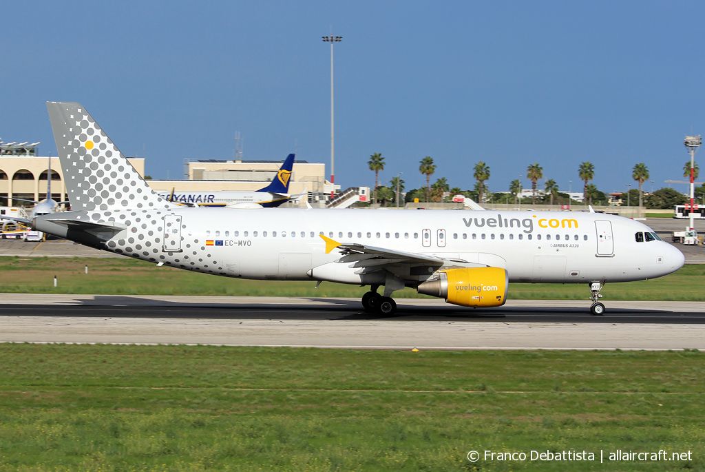 EC-MVO (4291) 2010 Airbus A320-214
