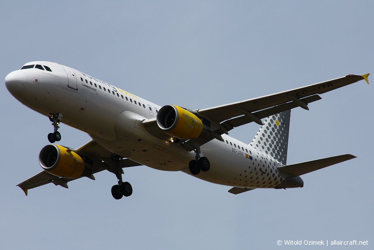 EC-JTR (2798) 2006 Airbus A320-214