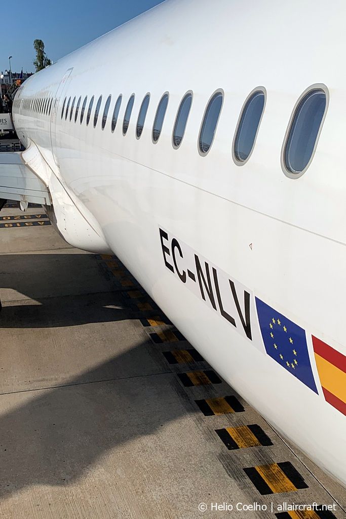 EC-NLV (6454) 2015 Airbus A321-211(WL)