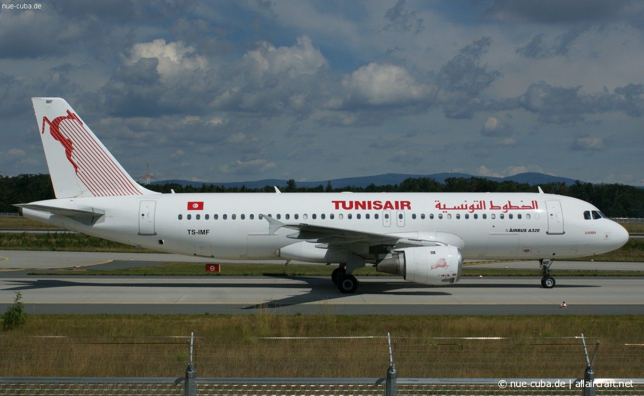 TS-IMF (370) 1992 Airbus A320-211