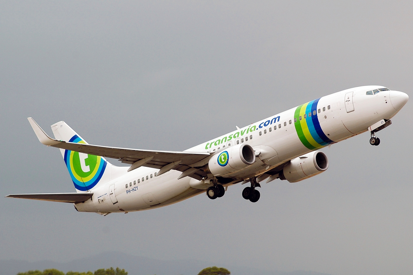 PH-HZY (30646) 2002 Boeing 737-8K2(WL)