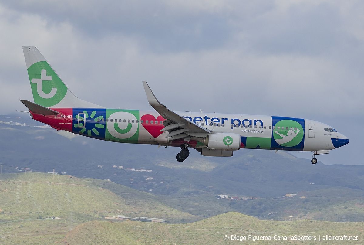 PH-HSI (42148) 2013 Boeing 737-8K2(WL)