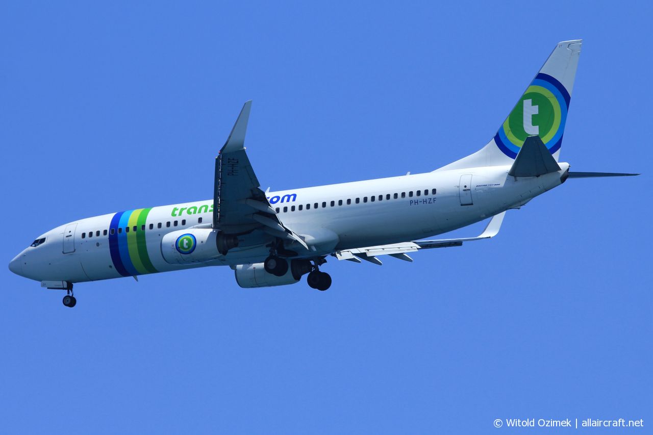 PH-HZF · Boeing 737-8K2(WL) · (HER / LGIR)