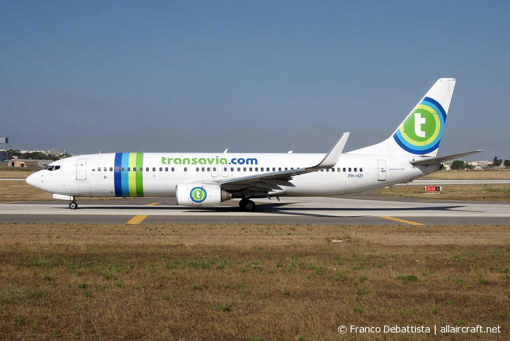 PH-HZI (8380) 2000 Boeing 737-8K2WL