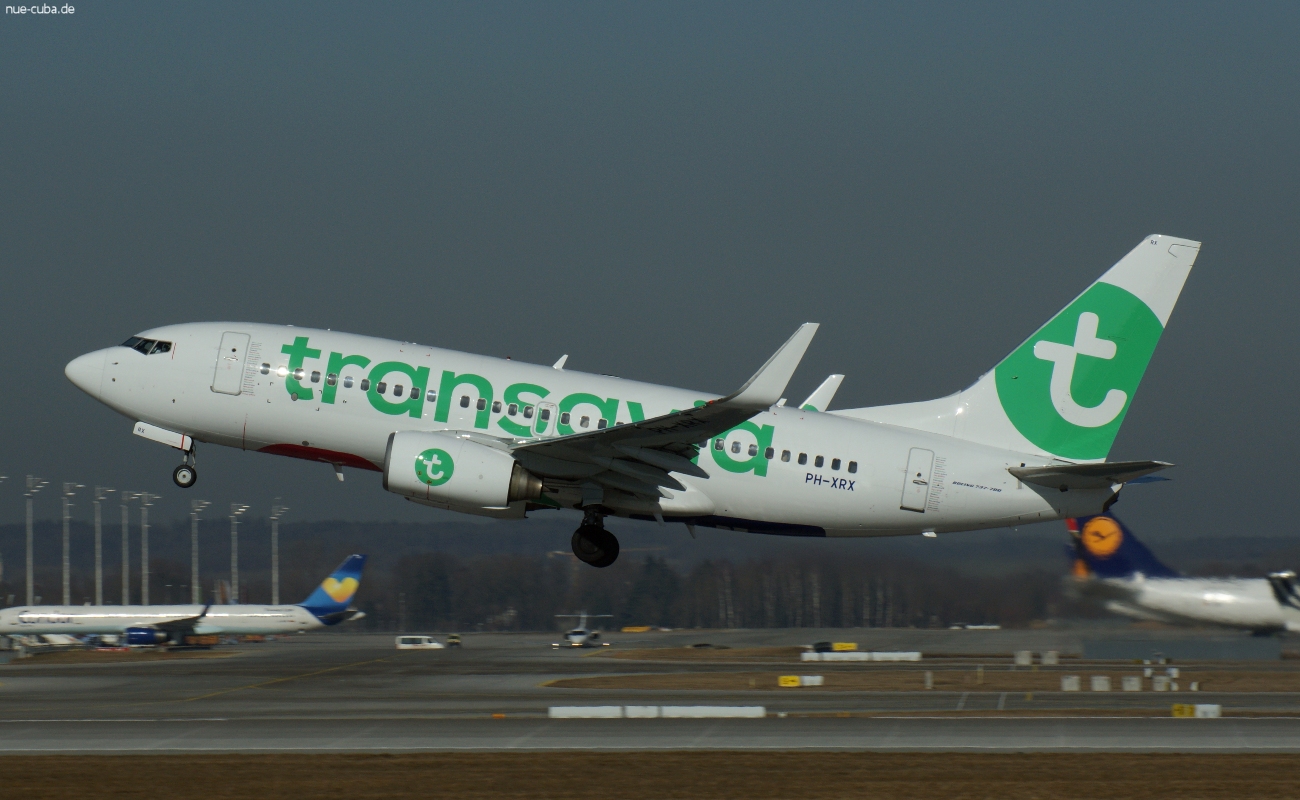 PH-XRX (33464) 2003 Boeing 737-7K2 WL