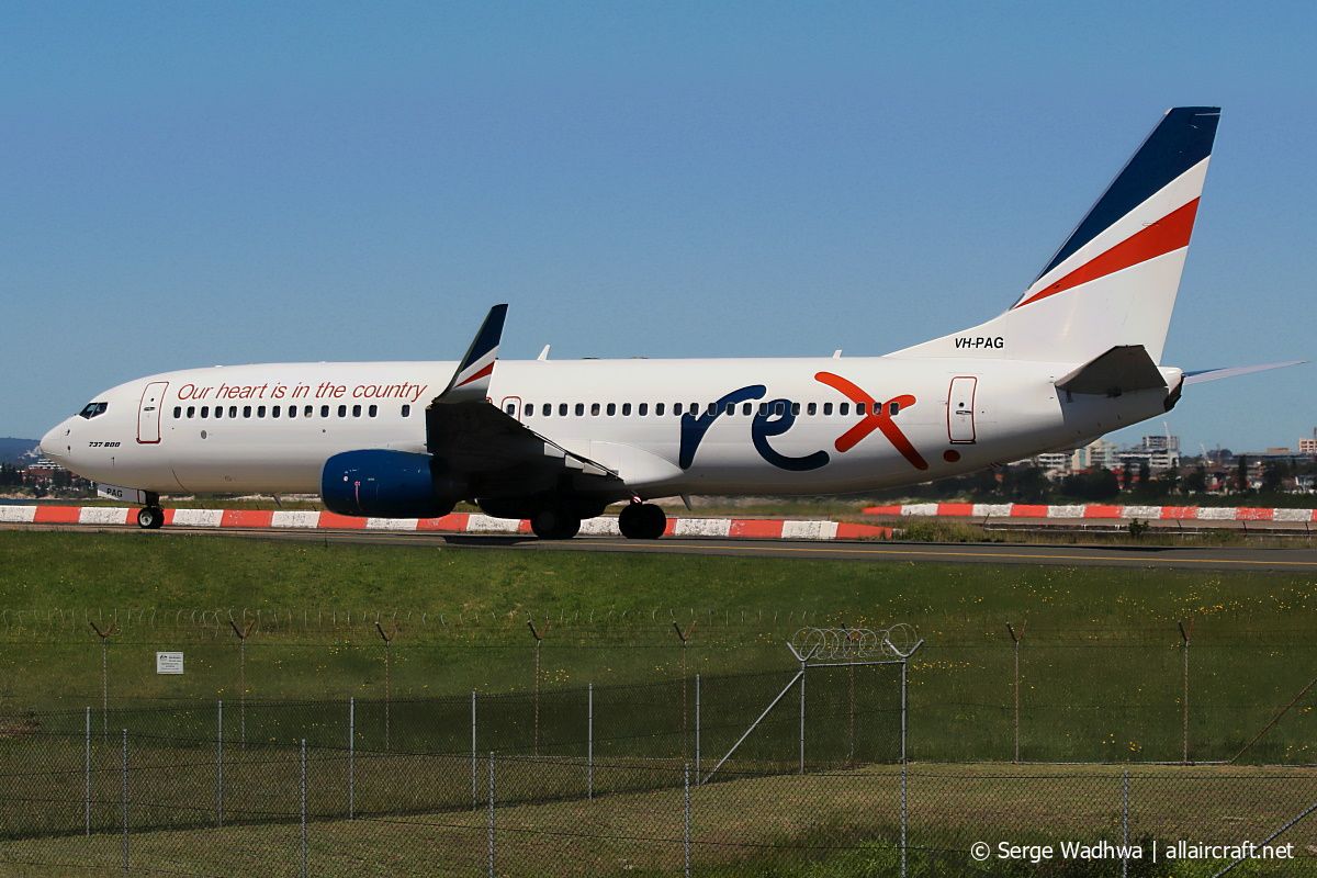 VH-PAG (37821) 2010 Boeing 737-8FE(WL)