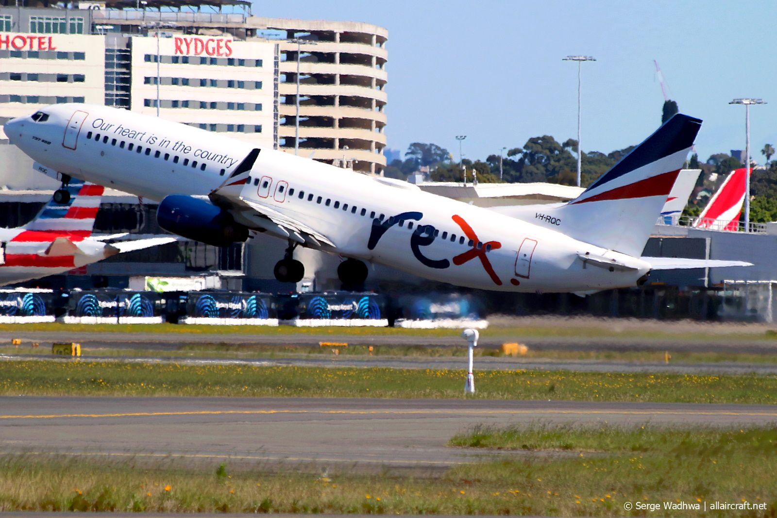 VH-RQC (33797) 2003 Boeing 737-8FE(WL)