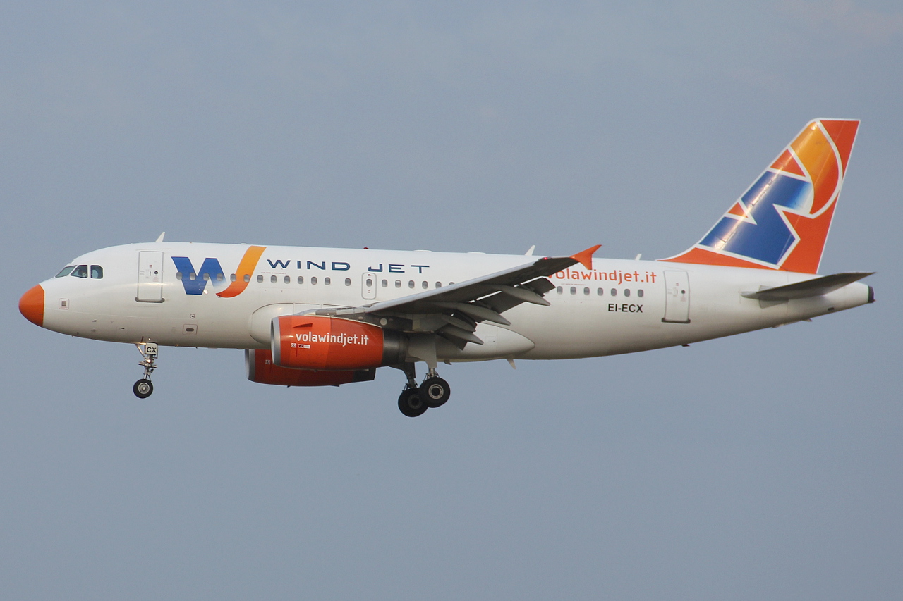 EI-ECX, (cn 2698), Airbus A319-132
