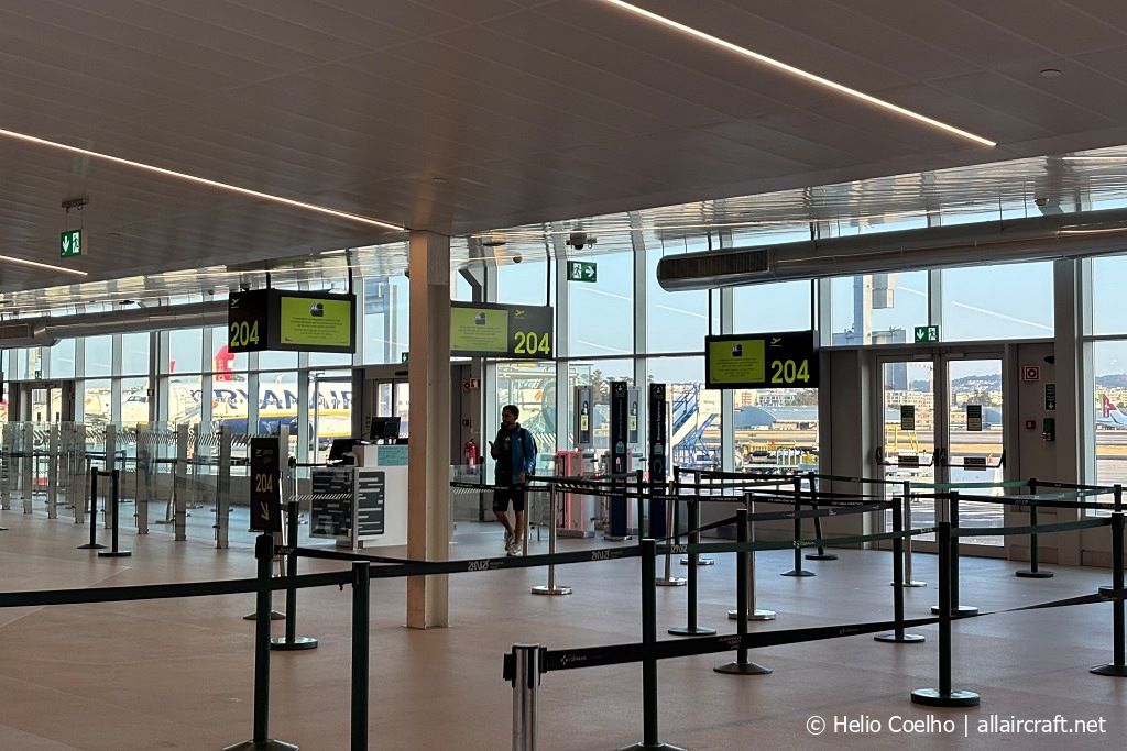 Lisbon	(LIS / LPPT)	Portugal