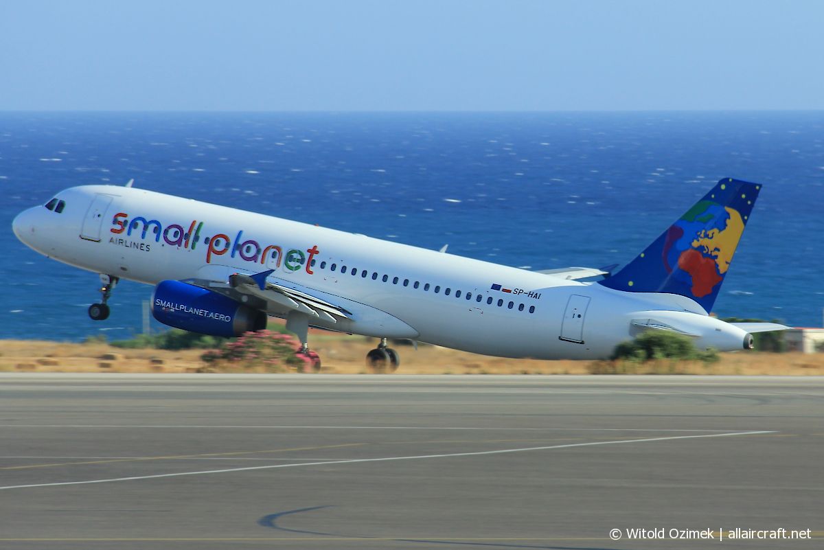 SP-HAI (1007) 1999 Airbus A320-233