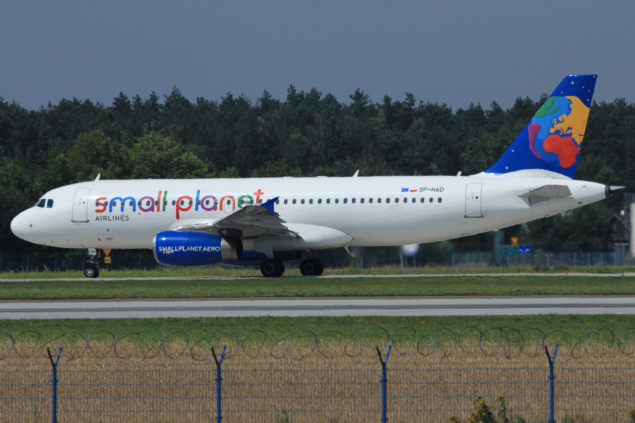 SP-HAD, (cn 2016), Airbus A320-232