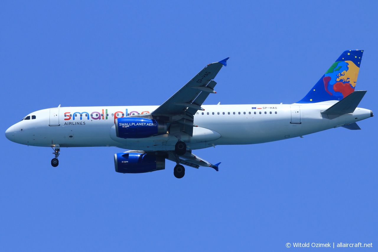 SP-HAG (1723) 2002 Airbus A320-232