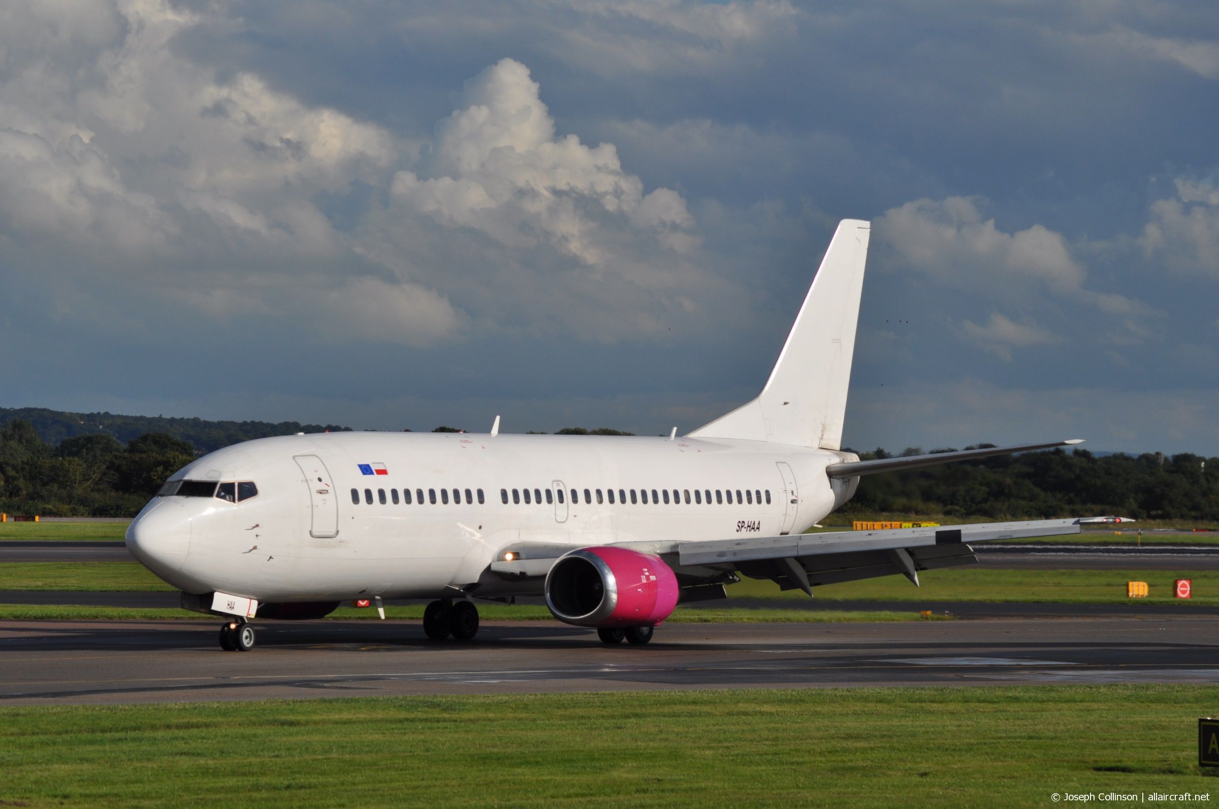 SP-HAA (24664) 1990 Boeing 737-322