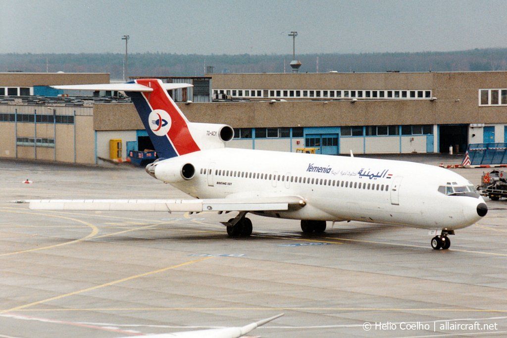 7O-ACY (21847) 1979 Boeing 727-2N8