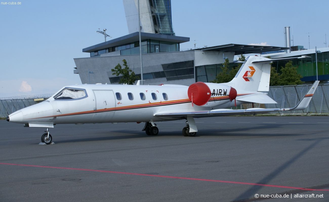 I-AIRW (31-025) 1990 Learjet 31