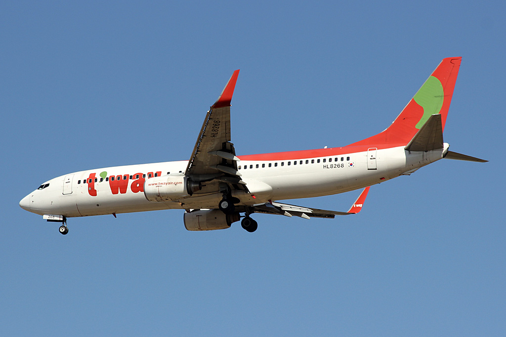 HL8268, (cn 30660), Boeing 737-83N