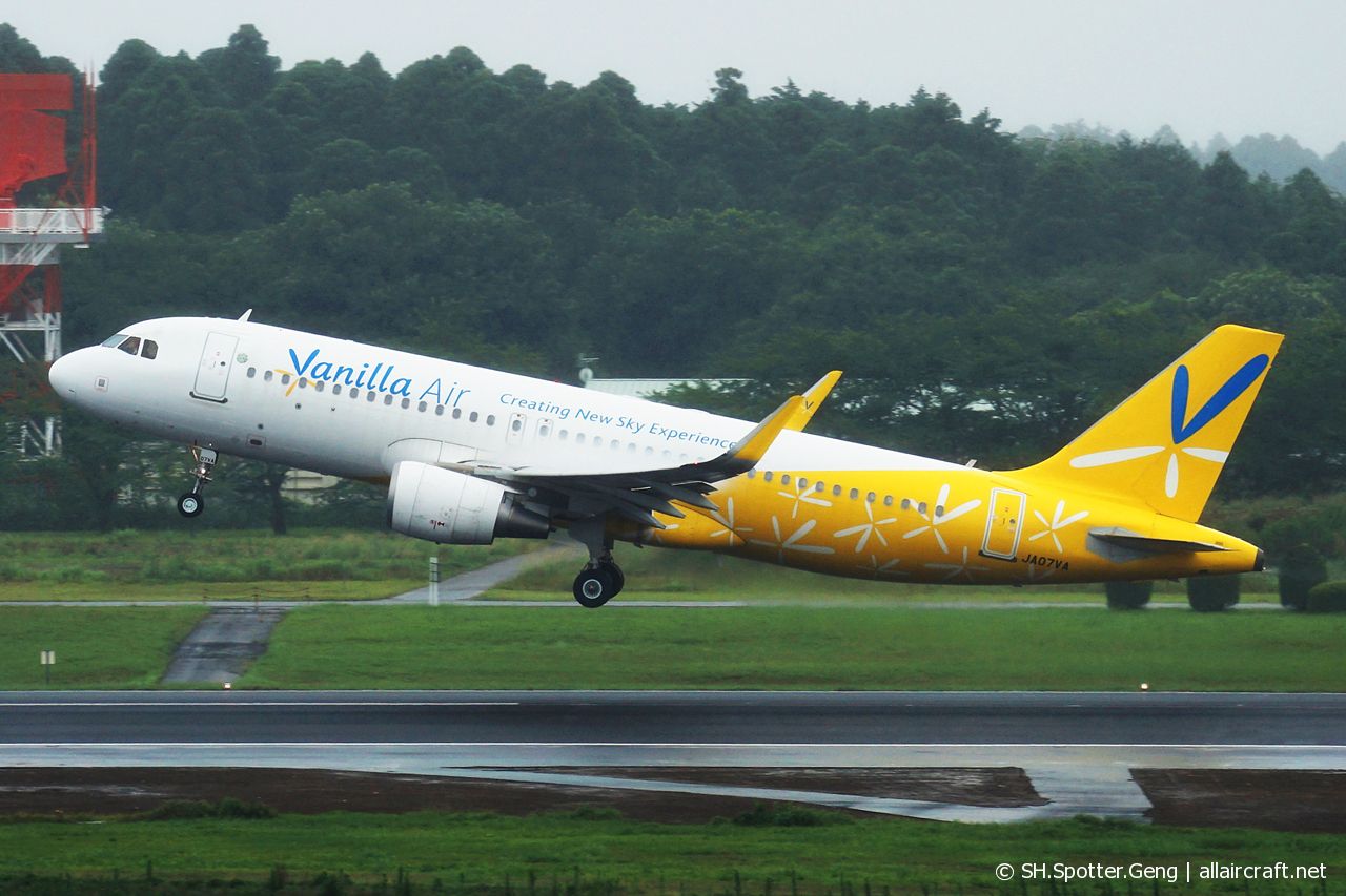 JA07VA (6422) 2014 Airbus A320-214(WL)