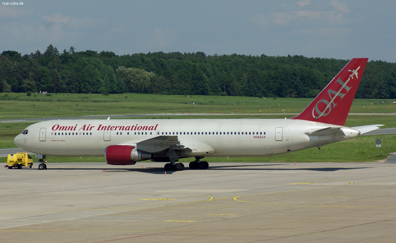 N342AX (27136) 1993 Boeing 767-328 ER