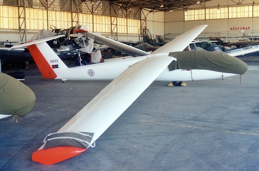 10203,  Let L-23 Super Blanik