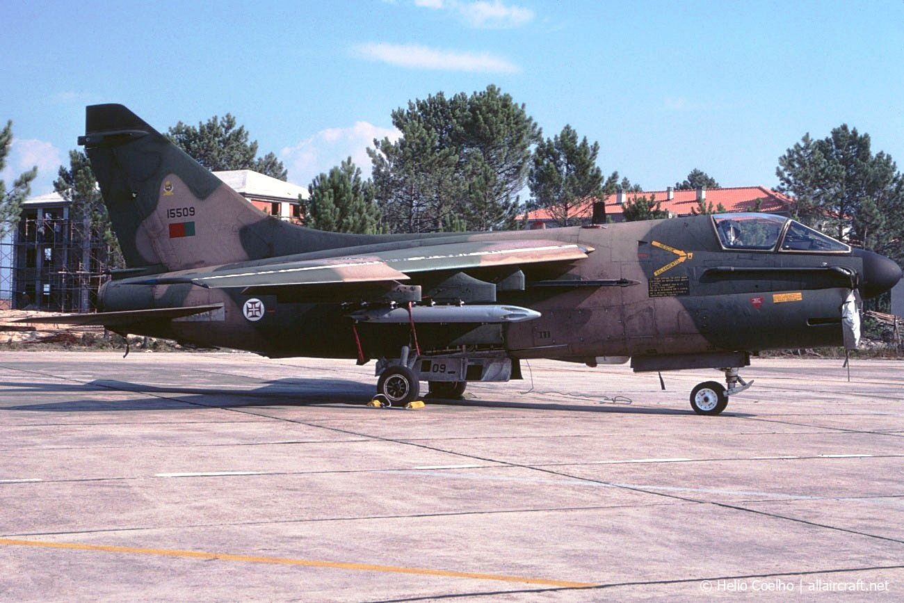 15509 (A-153) LTV A-7P Corsair II