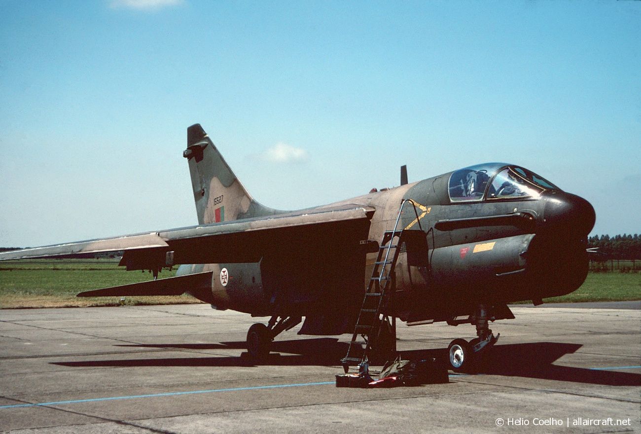 15527 (MSN A-088) LTV A-7P Corsair II