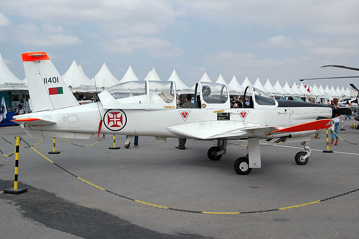 11401 ( 147 ) 1988 Socata TB-30 Epsilon