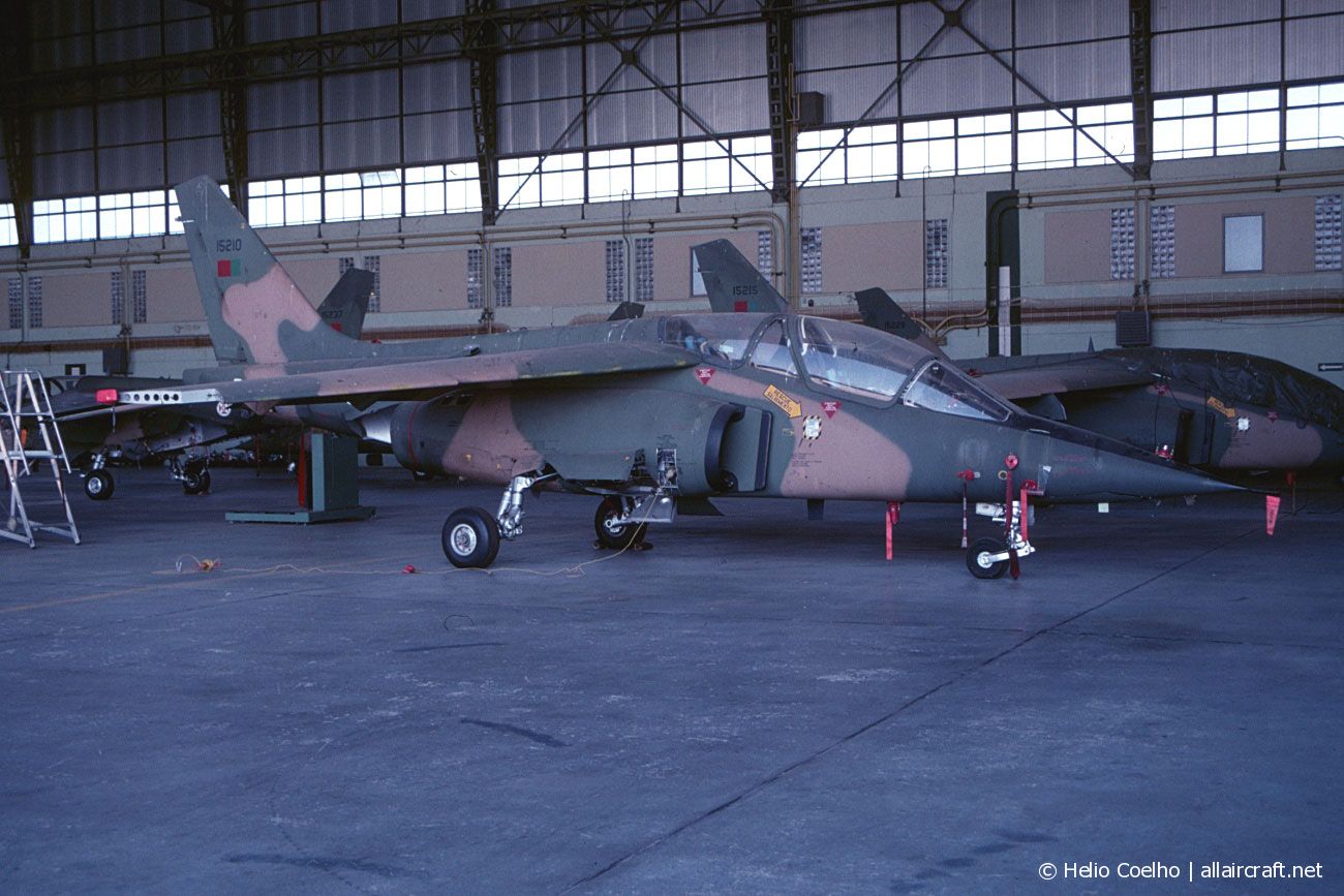 15210 (0033) 1980 Dassault-Dornier Alpha Jet A