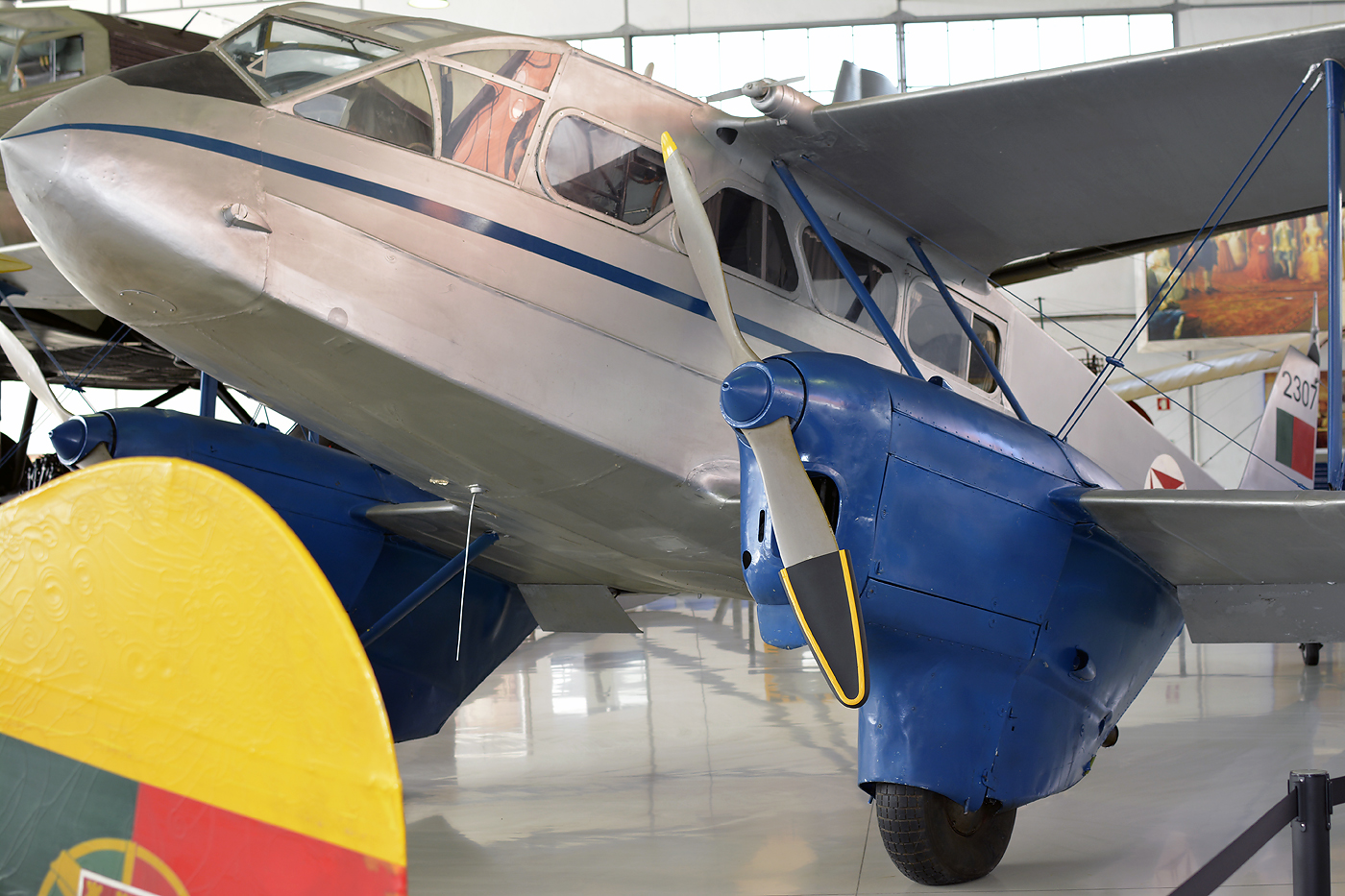 2307 (6899) 1945 DeHavilland DH-89A Dragon Rapid
