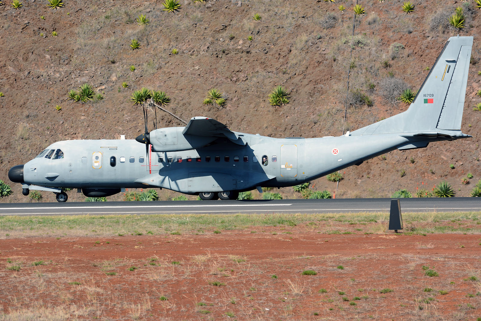 16709 (S-055) 2009 CASA C-295MPA Persuader