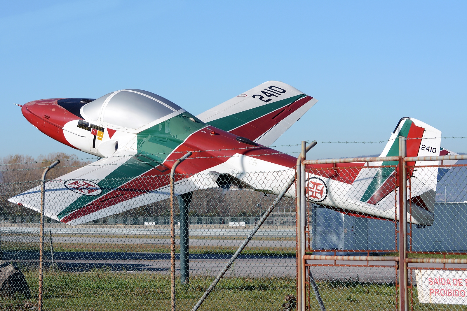 2410 (40734) 1962 Cessna T-37C Tweety Bird