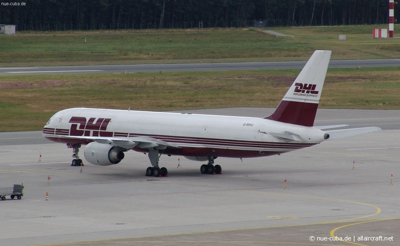 G-BIKU · Boeing 757-236(SF) · (NUE / EDDN)