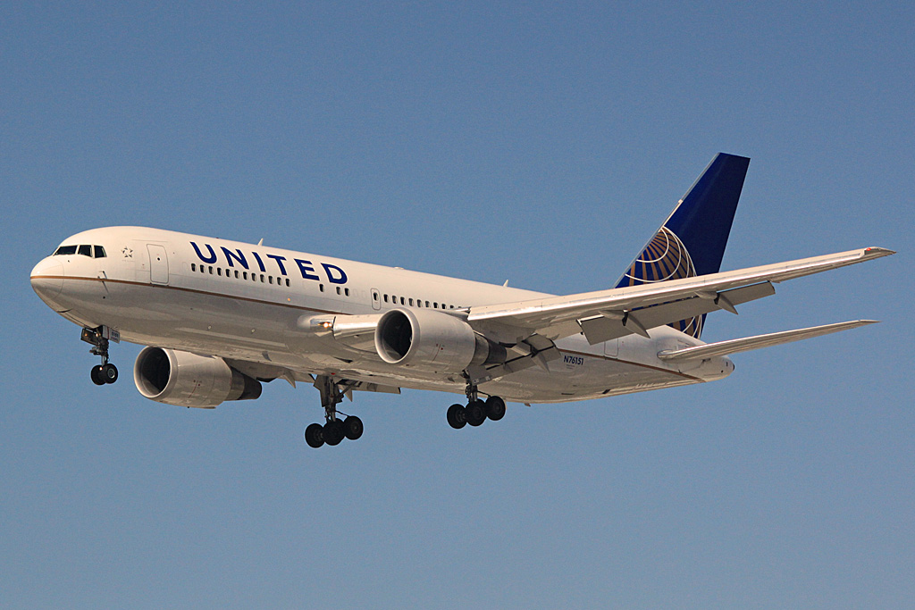 N76151, (cn 30430/811), Boeing 767-224/ER